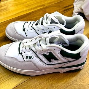 New Balance Sneakers 550